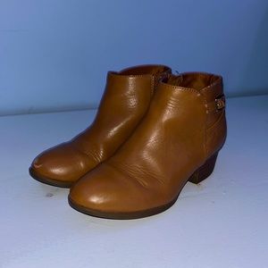 Toddler girls tan boots